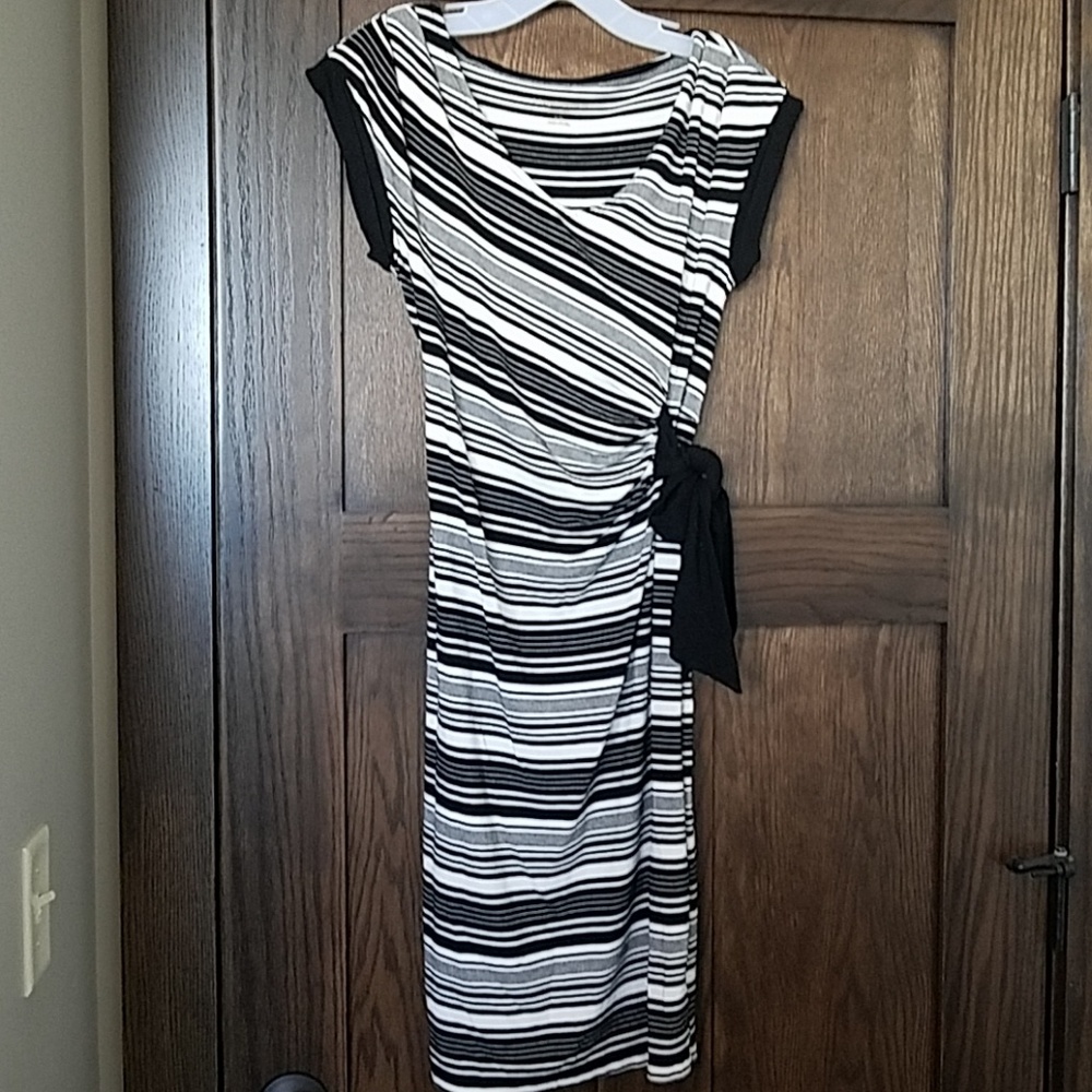 Liz Lange Maternity dress